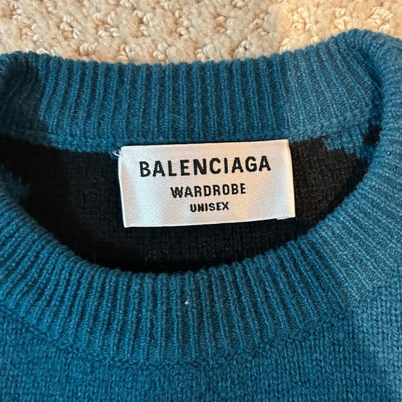 Balenciaga sweater - Picture 2 of 6